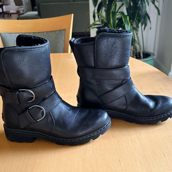 Sorel Lennox Cozy Moto Boots-Excellent cond./ gently worn - Picture 1 of 7